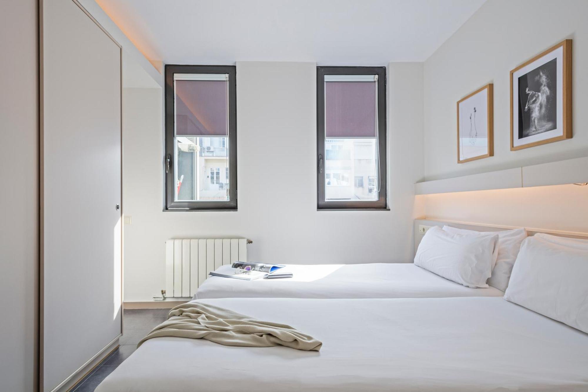 ברצלונה Aparthotel Bcn Montjuic מראה חיצוני תמונה