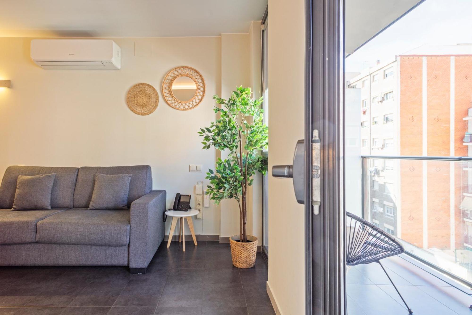 ברצלונה Aparthotel Bcn Montjuic מראה חיצוני תמונה