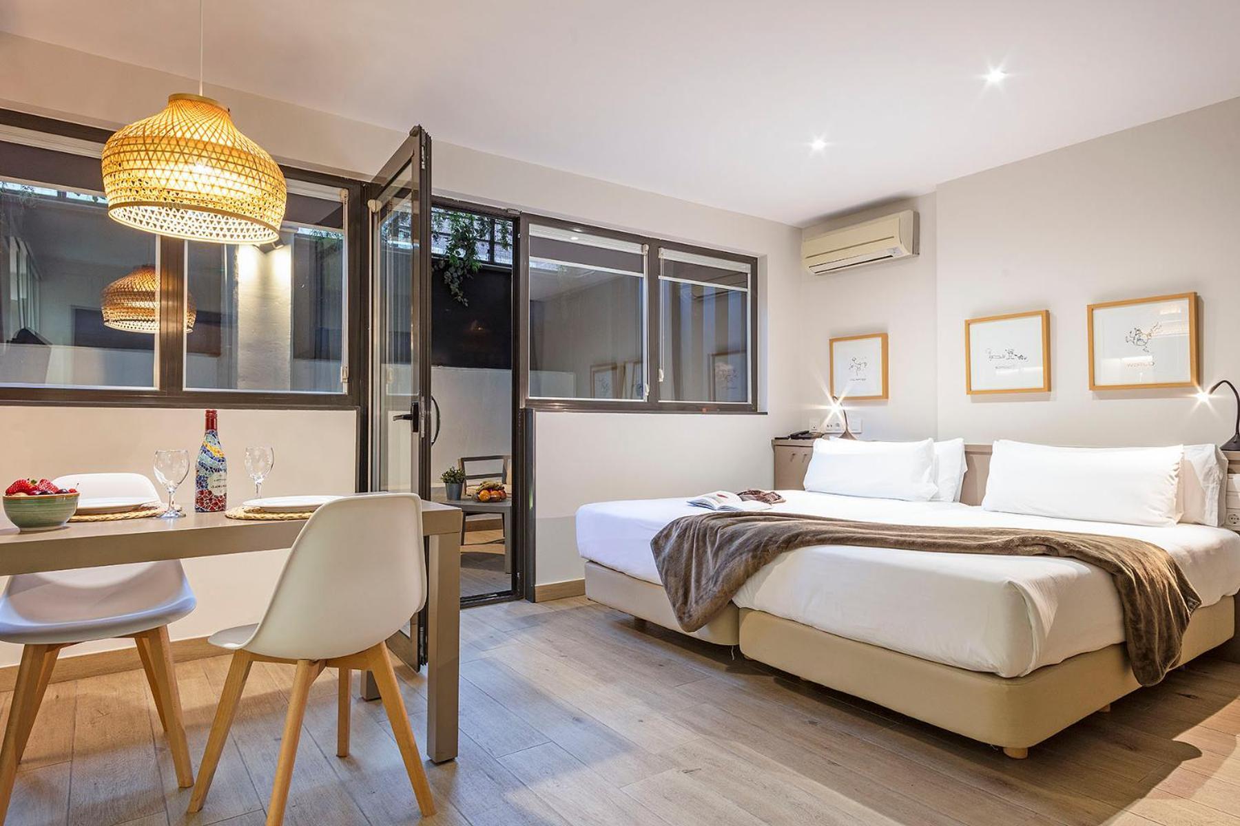 ברצלונה Aparthotel Bcn Montjuic מראה חיצוני תמונה